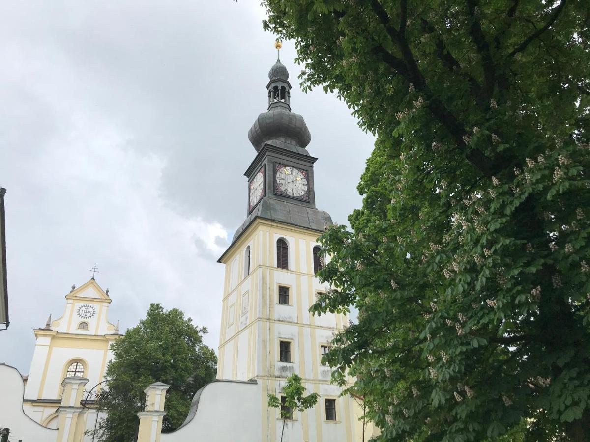 Apartman Na Kopci Krucemburk Luaran gambar